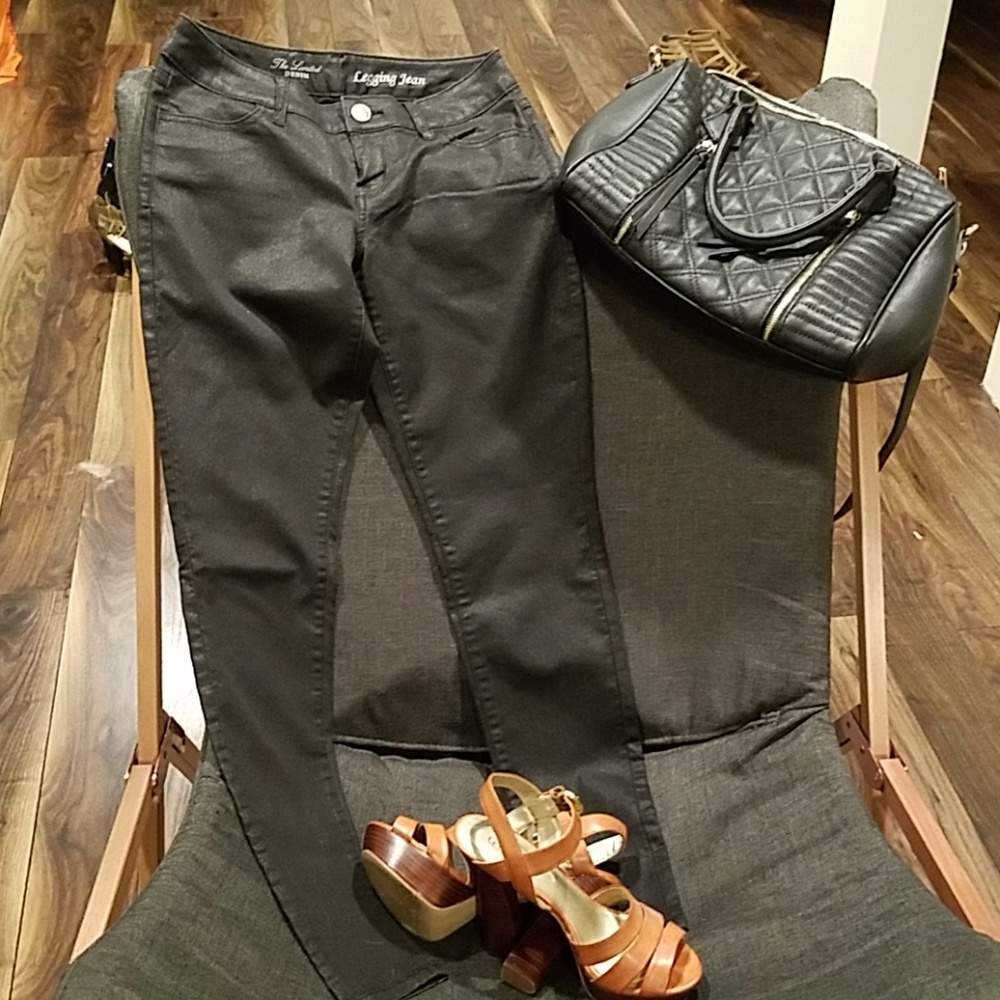 The limited jeans